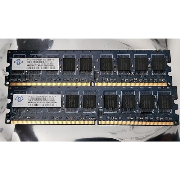 Nanya 2 GB (2 x 1GB) DDR2 PC2-6400U ECC Desktop Memory Kit - Picture 1 of 3